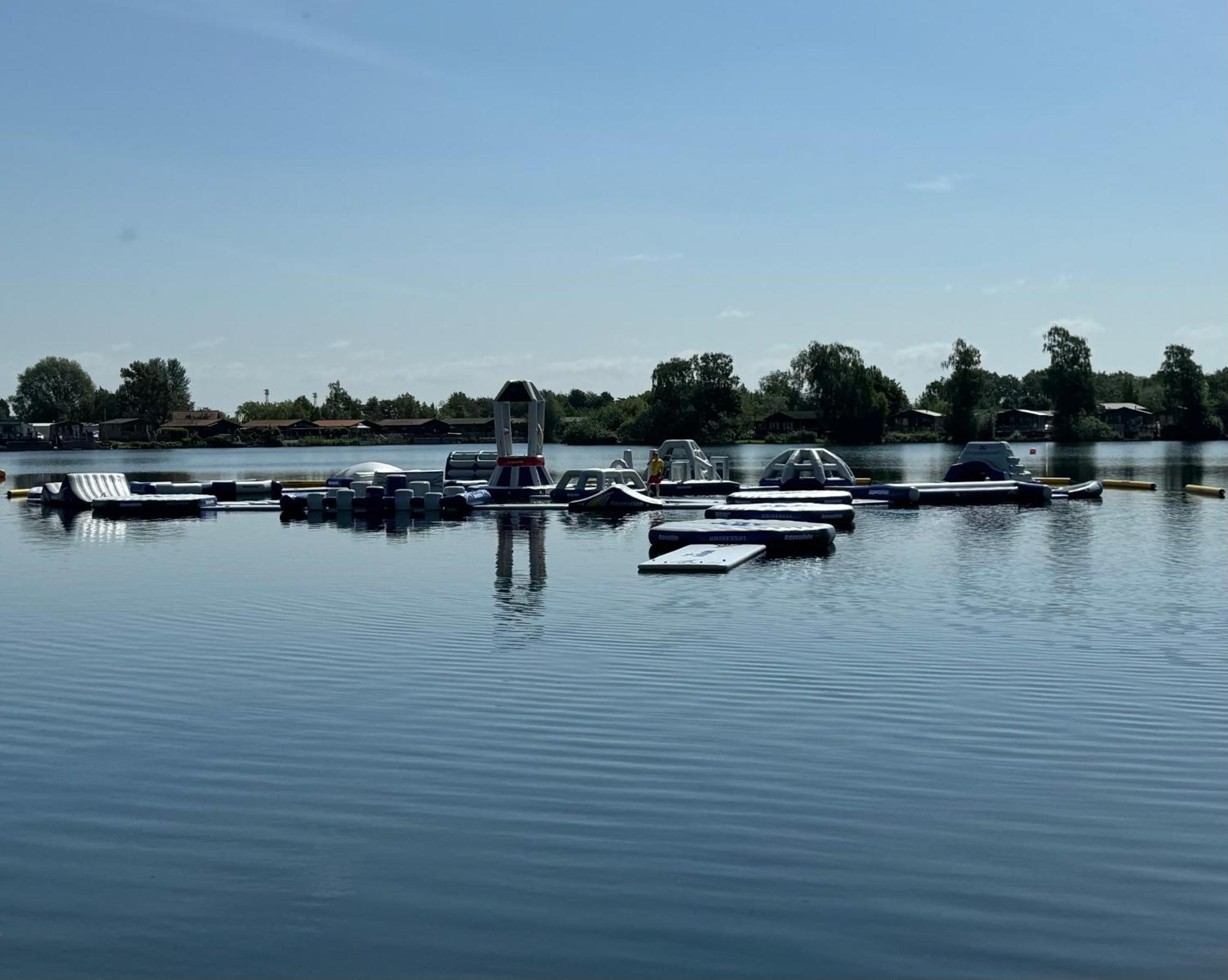 Fable Lodge Tattershall Lakes - Luxury Lakeside Lodge With Hot Tub Exterior foto